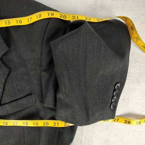 Kilburne and Finch Men's Gray Two Button Wool Blend Suit Jacket, Size 44S - Picture 8 of 12